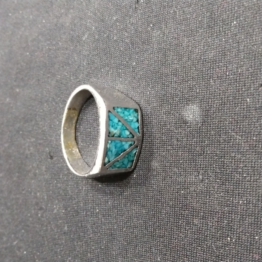 Native American Style Ring - Picture 3 of 4